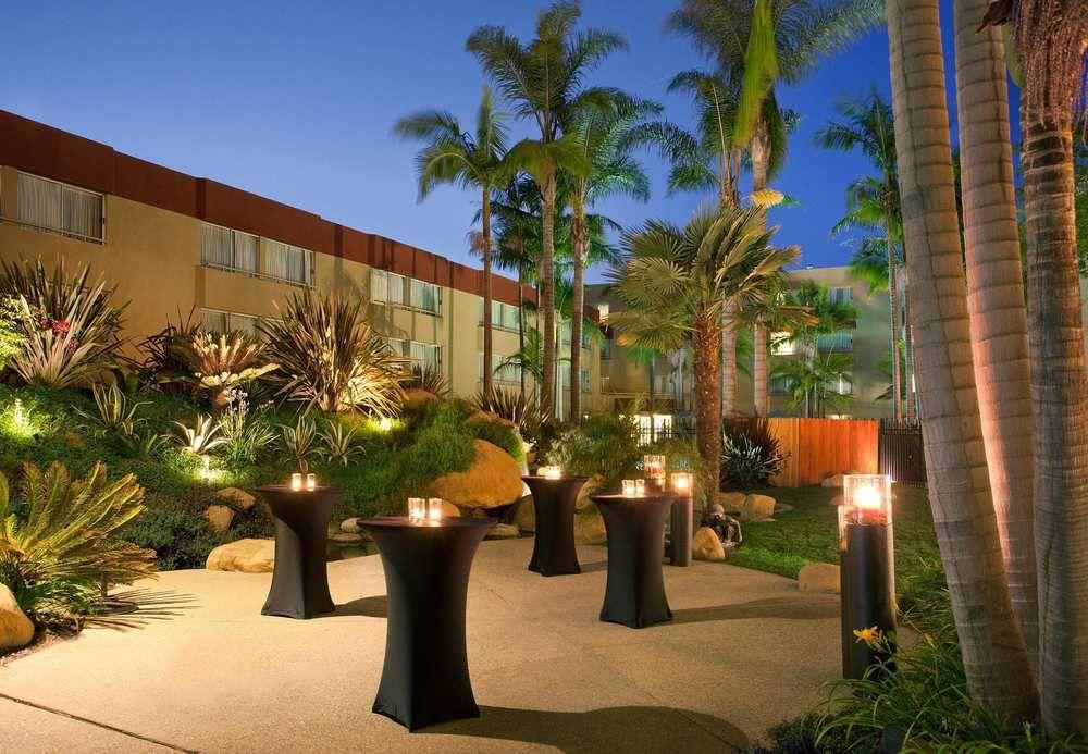 Ventura Beach Marriott Exterior foto