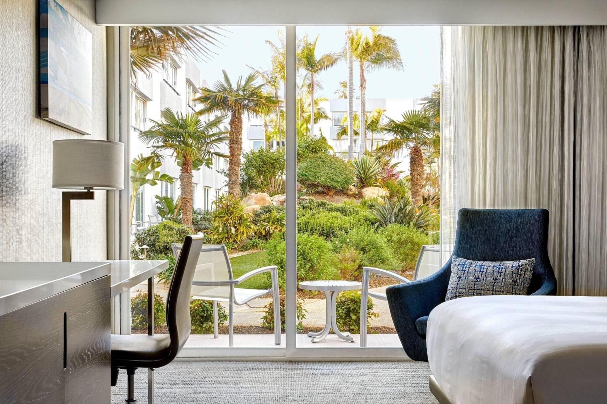 Ventura Beach Marriott Exterior foto
