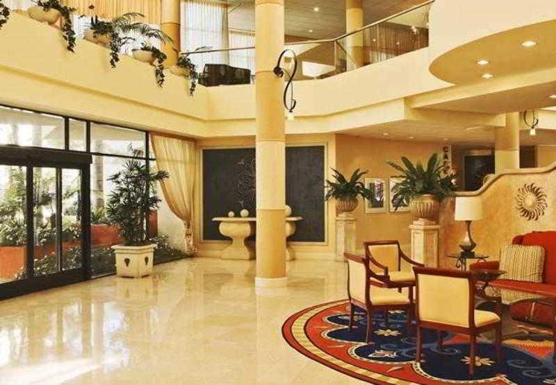 Ventura Beach Marriott Exterior foto