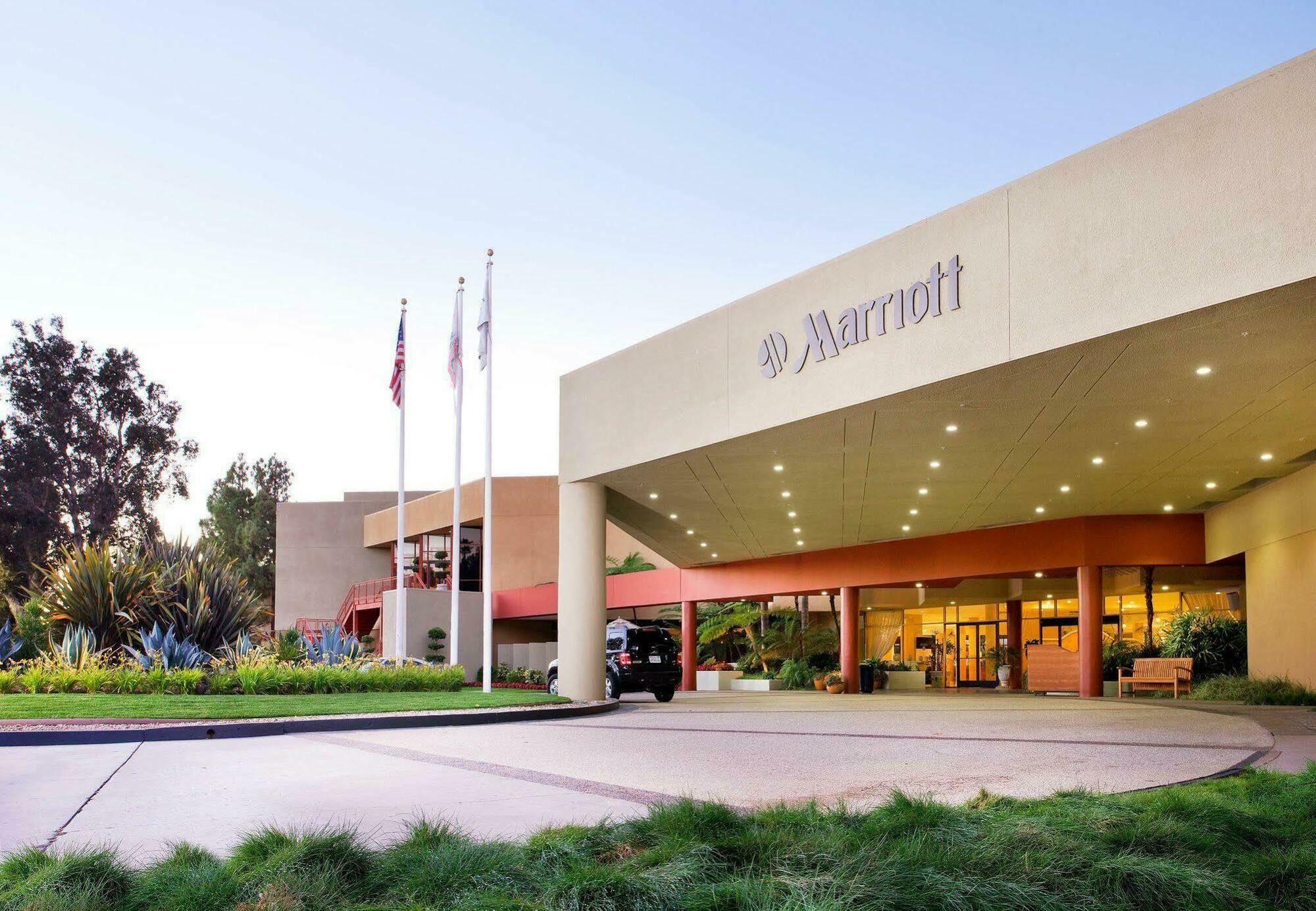 Ventura Beach Marriott Exterior foto
