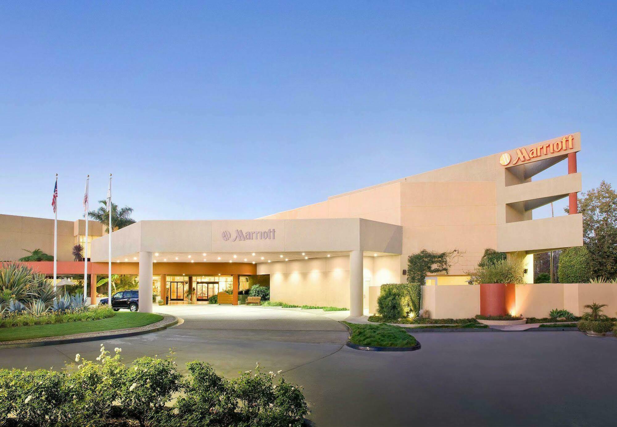 Ventura Beach Marriott Exterior foto
